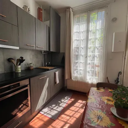 Chez Helene, Calme Et Verdure Au Centre Historique *